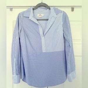 Vineyard Vines popover light blue and white stripe long sleeve shirt